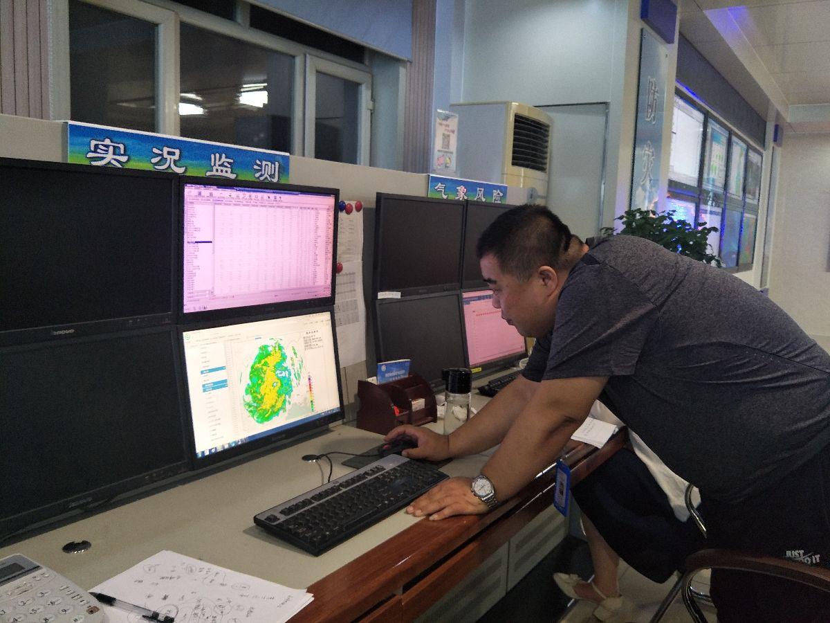 关注台风动态，最新气象报道保障安全